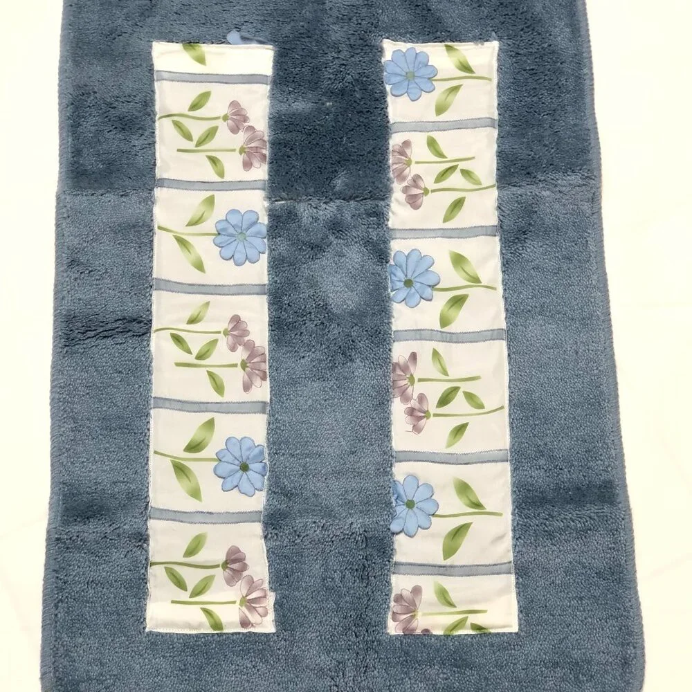 Daisy Non Slip Bath Rug 3D Flower Design - Blue - 30